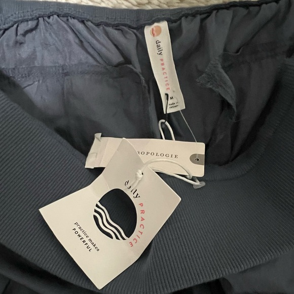 ANTHROPOLOGIE DAILY PRACTICE: Parachute Cargo Jogger In Forklore Grey. NWT - Picture 9 of 9